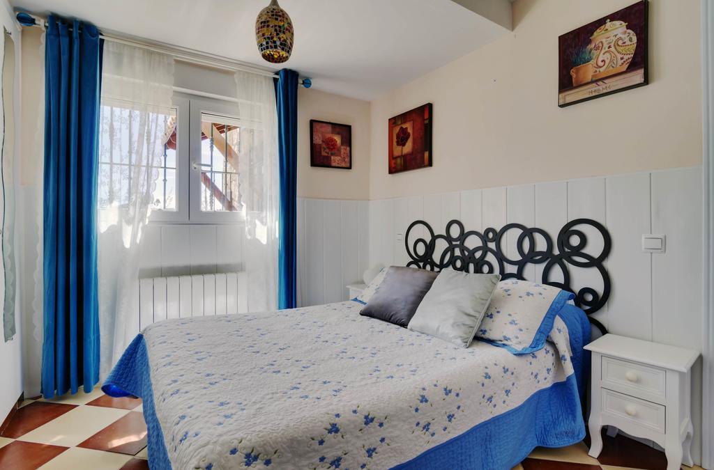 El Jardincillo Guest House Robledo de Chavela Luaran gambar