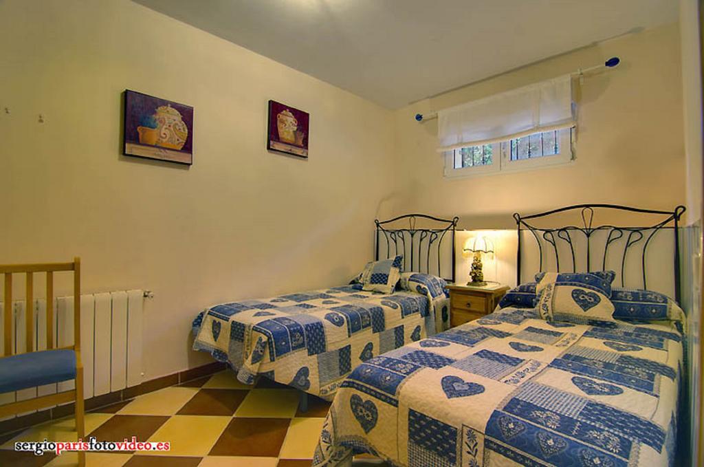 El Jardincillo Guest House Robledo de Chavela Luaran gambar